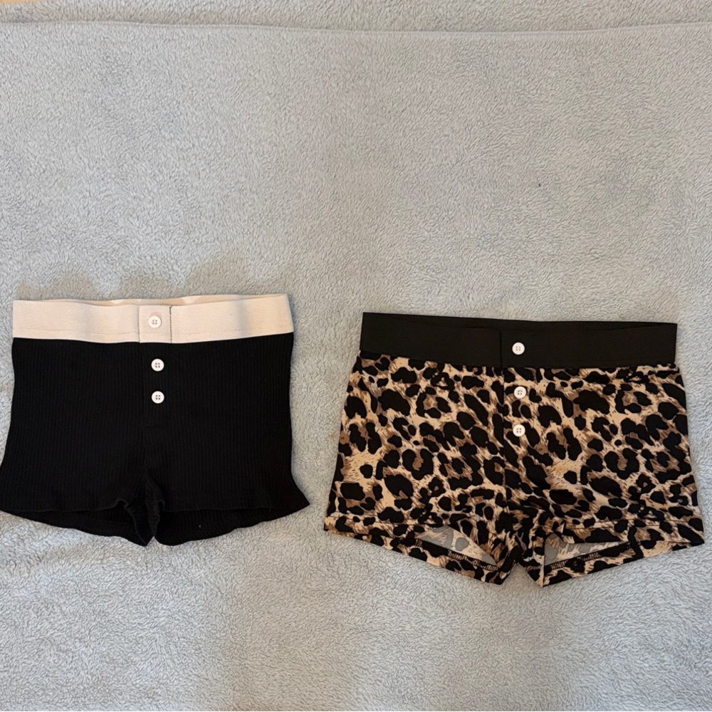 Leopard Print with Black Waistband& Black Ribbed Shorts with White Waistband Set